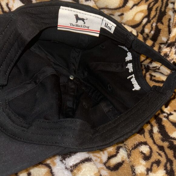 The Black Dog Life Off the Leash Baseball Hat Cap Cotton Adjustable UNI - Picture 8 of 9